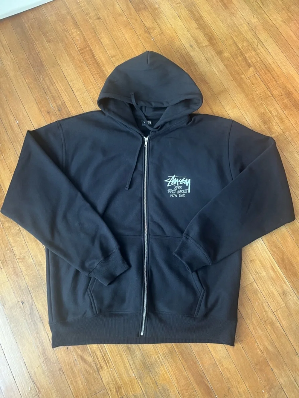 Stüssy x Dover Street Market New York Black Zip Up Hoodie - Picture 2 of 10